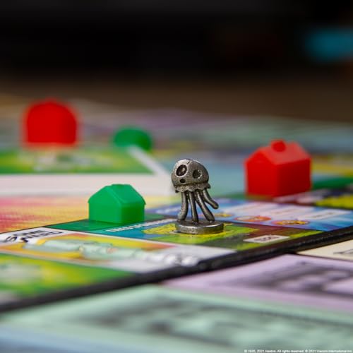 Monopoly Spongebob Squarepants Meme Edition | Based on Nickelodeon Show | Featuring Familiar Memes of Locations, Episodes, and Characters | Officially-Licensed & Collectible Monopoly