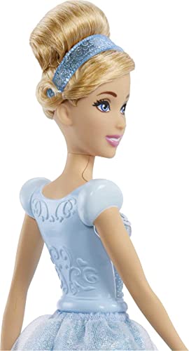 Mattel Disney Princess Dolls,Cinderella Posable Fashion Doll with Sparkling Clothing and Accessories