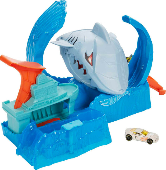 Hot Wheels Toy Car Track Set, Robo Shark Frenzy Playset & Color Shifters Car in 1:64 Scale, Color Change Area in Warm & Icy Cold Water