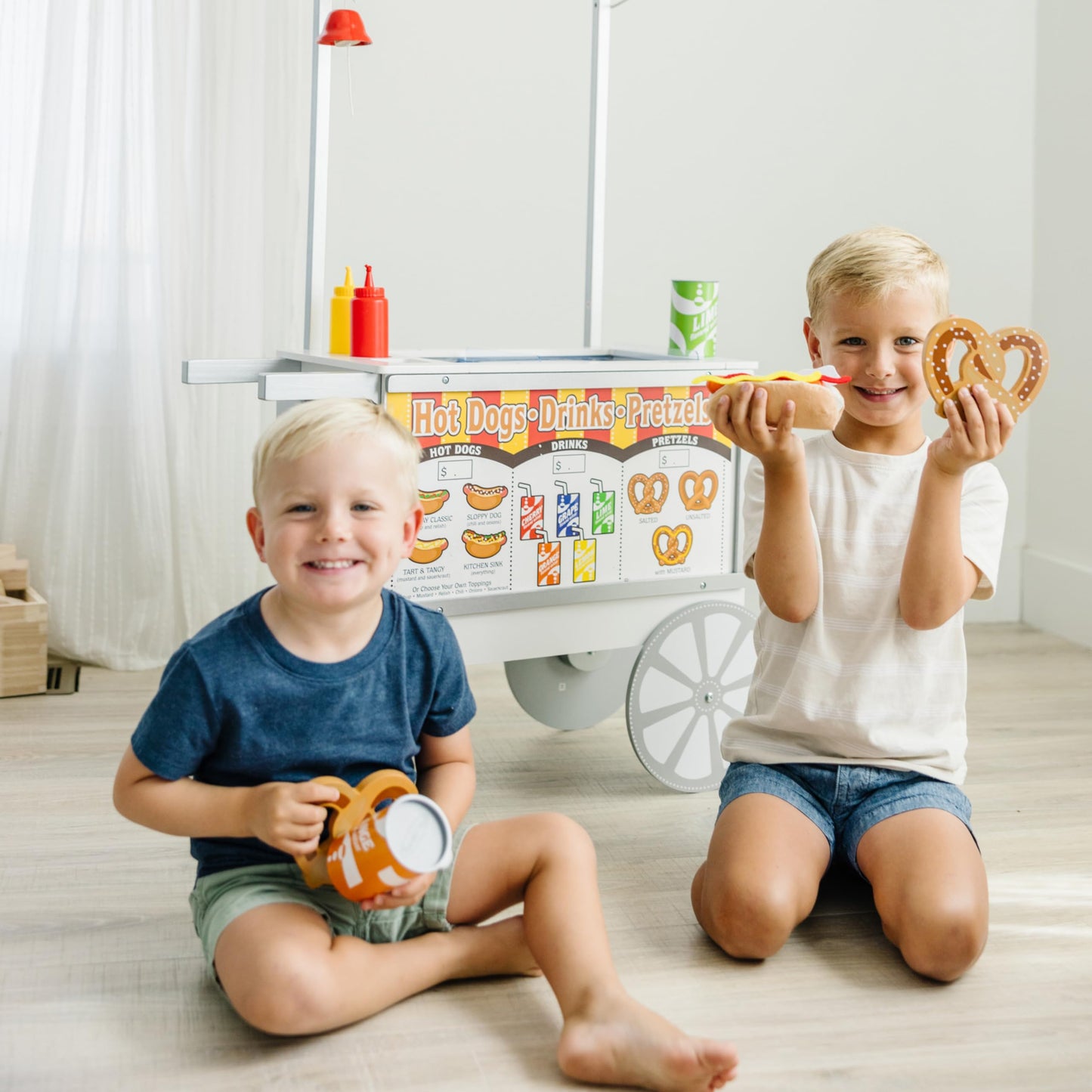 Melissa & Doug Wooden Snacks and Sweets Food Cart - 40+ Play Food pcs, Reversible Awning